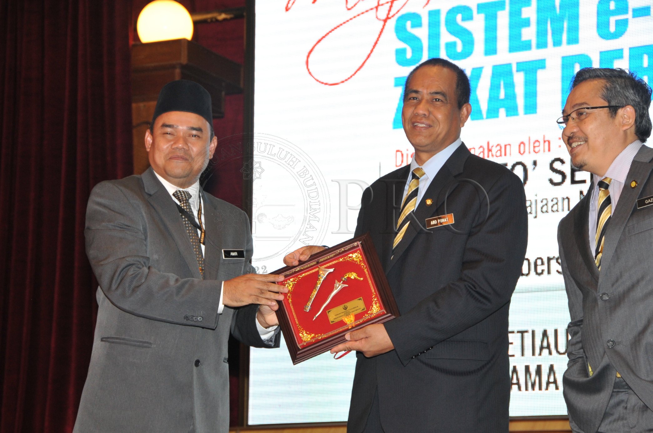 PRO 14 44 EPZB PRO 6183